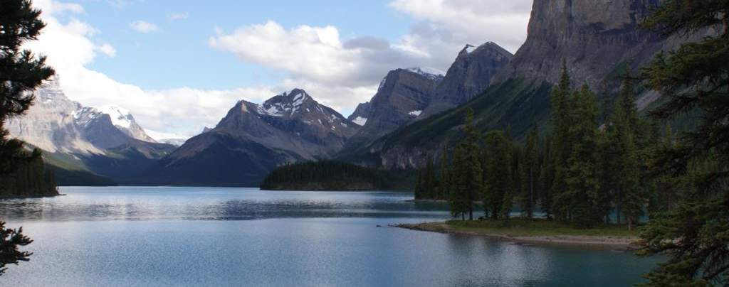 Maligne Lake